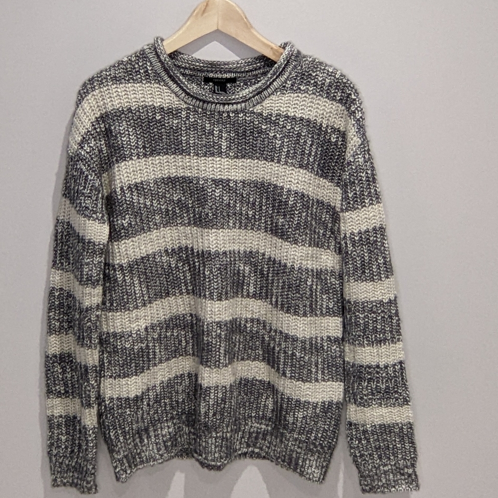 Forever 21 Women's Stripped Crew Neck Sweater